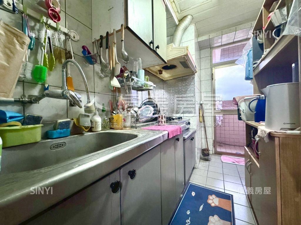 望族ＮＯ．２視野四房房屋室內格局與周邊環境