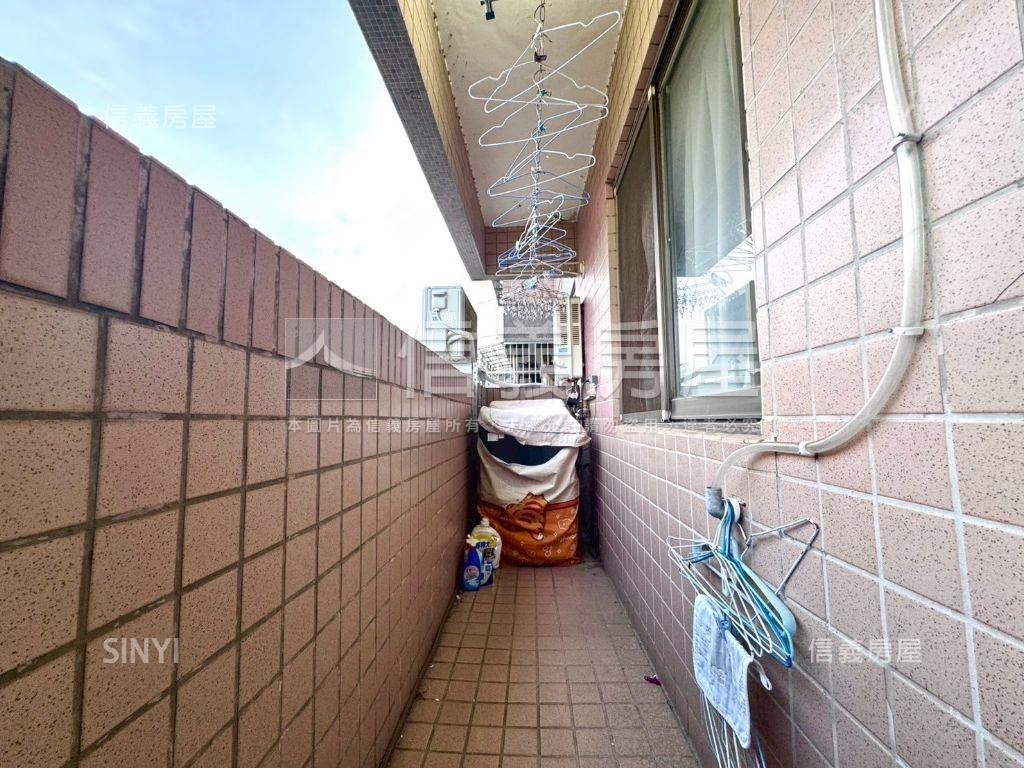 望族ＮＯ．２視野四房房屋室內格局與周邊環境