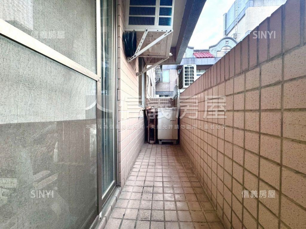 望族ＮＯ．２視野四房房屋室內格局與周邊環境