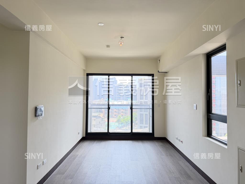 樺龍敘沐光三房雙衛開窗房屋室內格局與周邊環境
