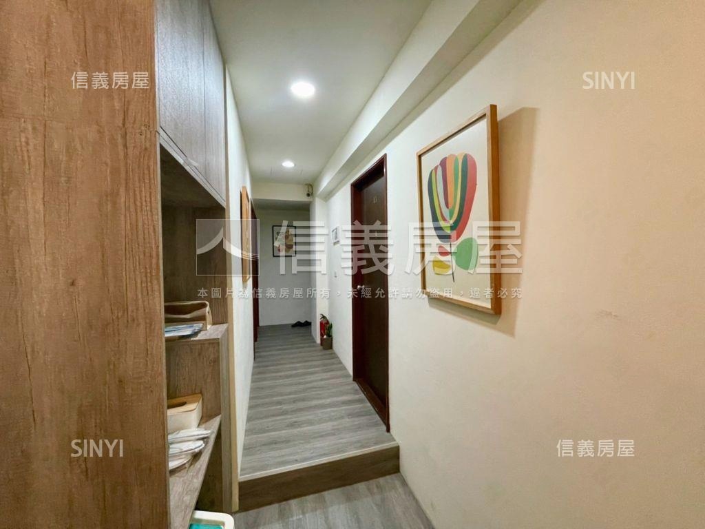 逢甲二樓收租六套房房屋室內格局與周邊環境