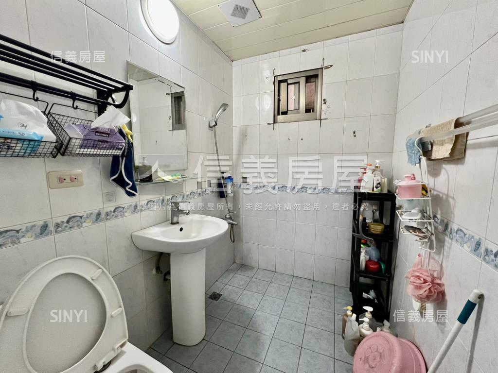 公益商圈２樓公寓房屋室內格局與周邊環境