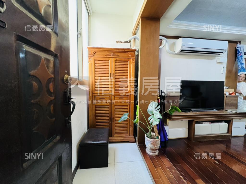 公益商圈２樓公寓房屋室內格局與周邊環境