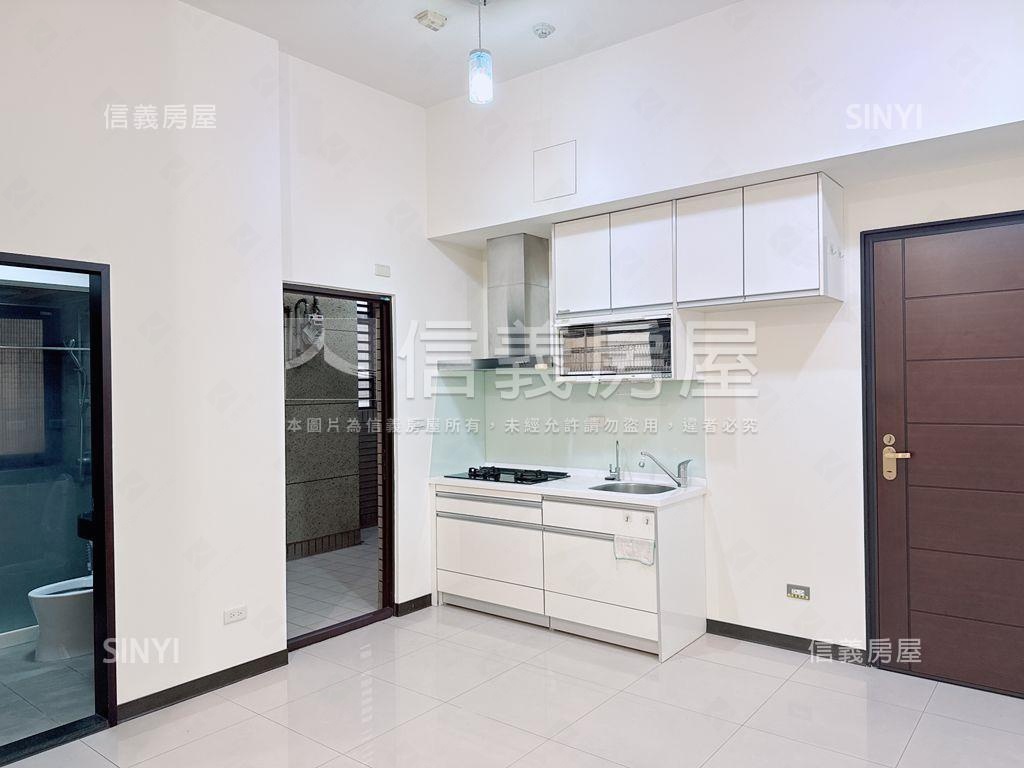 推＞經貿園區正兩房帶車位房屋室內格局與周邊環境