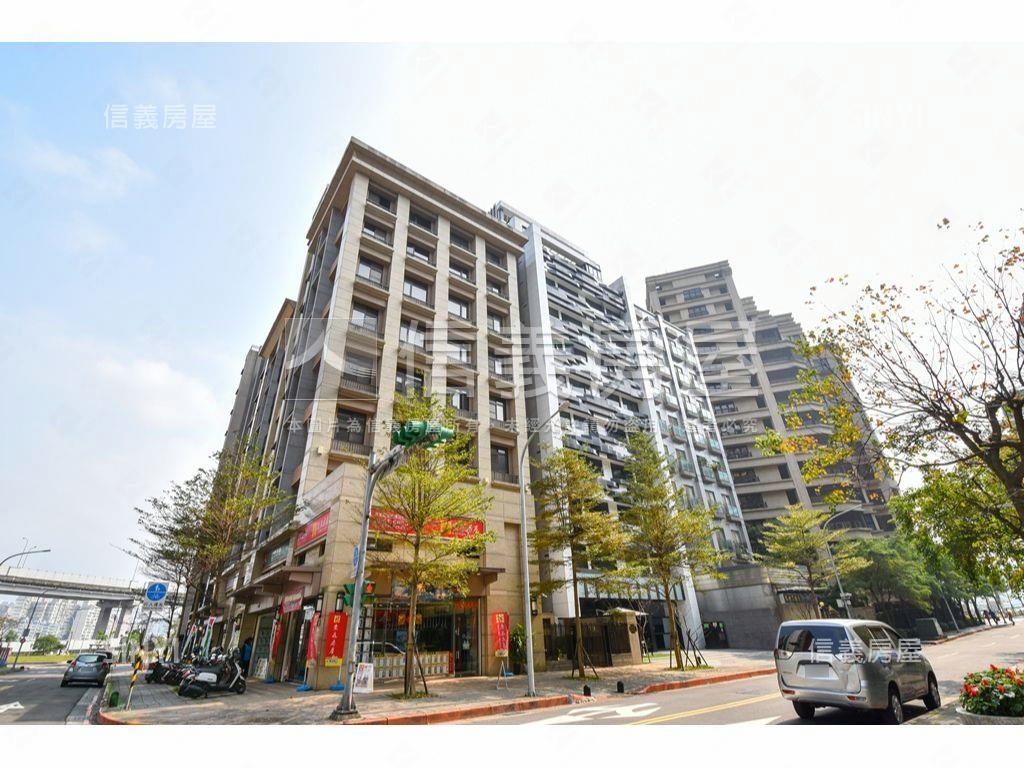 推＞經貿園區正兩房帶車位房屋室內格局與周邊環境