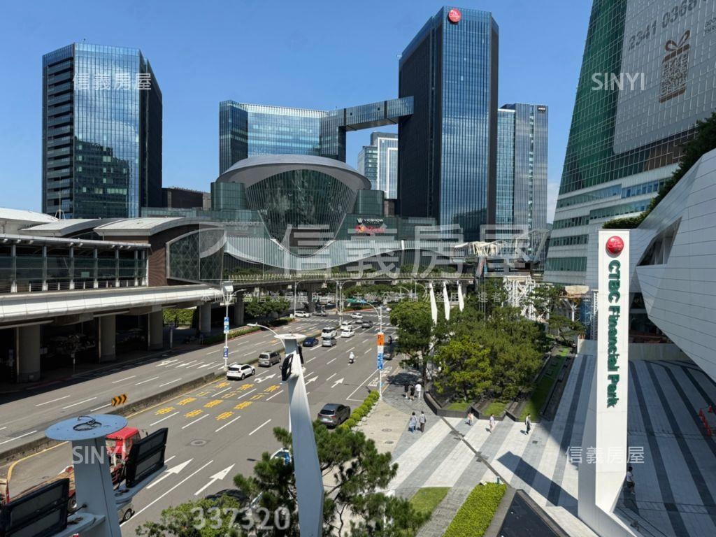 推＞經貿園區正兩房帶車位房屋室內格局與周邊環境