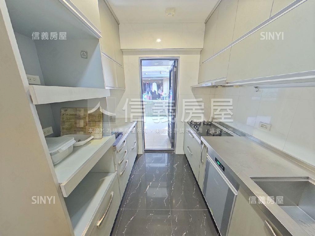 雙主臥露臺戶【碧潭有約】房屋室內格局與周邊環境