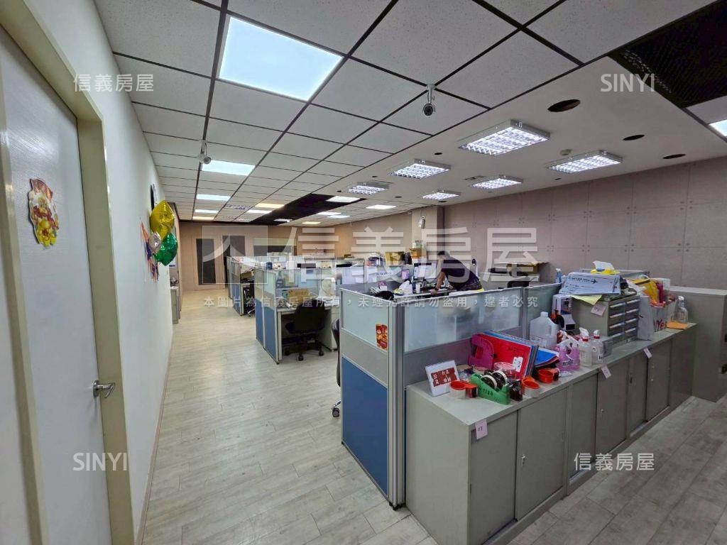 湯城雙車位大空間優質廠辦房屋室內格局與周邊環境