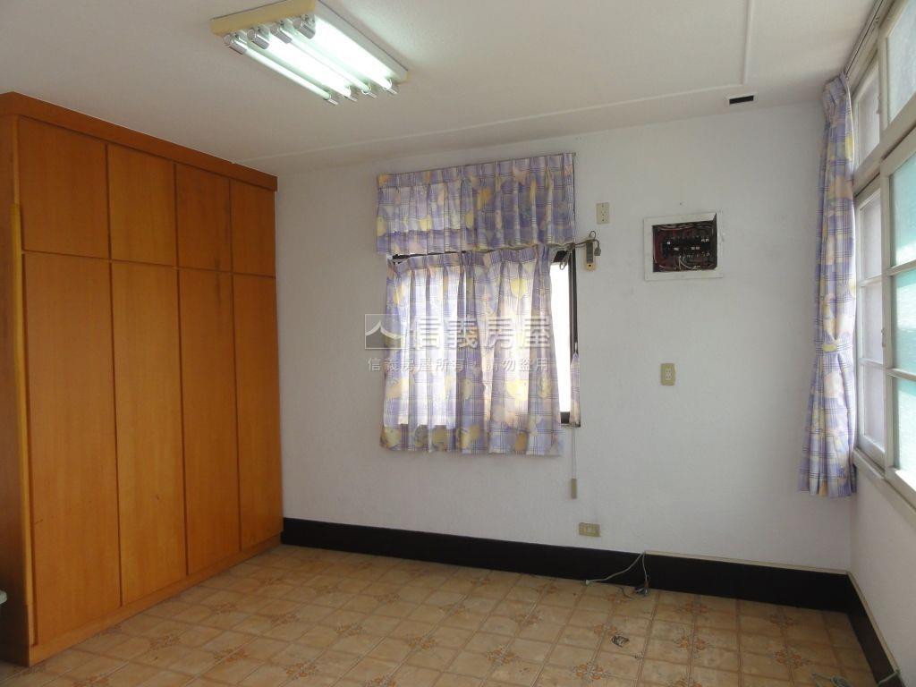 士林邊間公寓３＋４美居房屋室內格局與周邊環境
