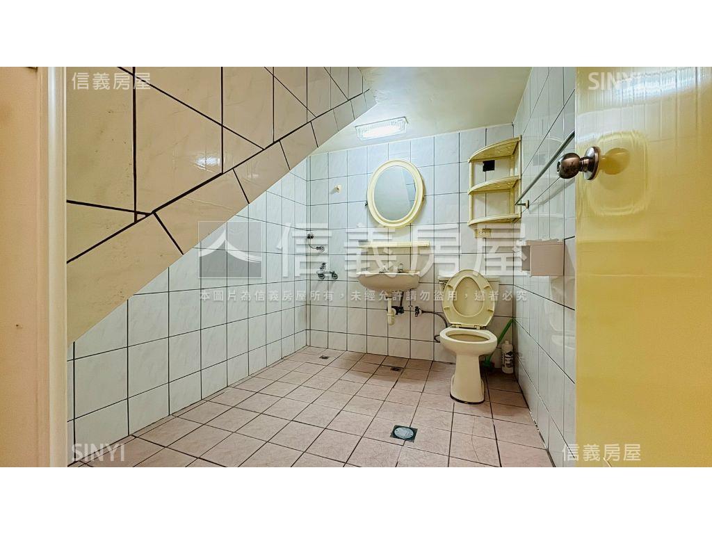 朝南大地坪邊間透天房屋室內格局與周邊環境