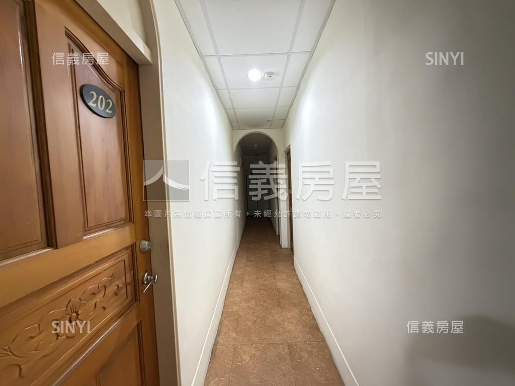 鄰亞大醫院超讚置產好宅房屋室內格局與周邊環境