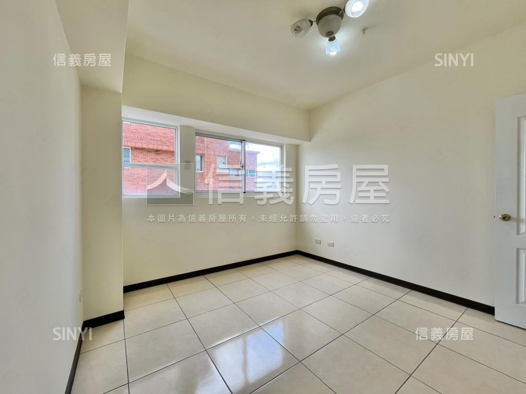 新接！～捷運震後宅正三房房屋室內格局與周邊環境