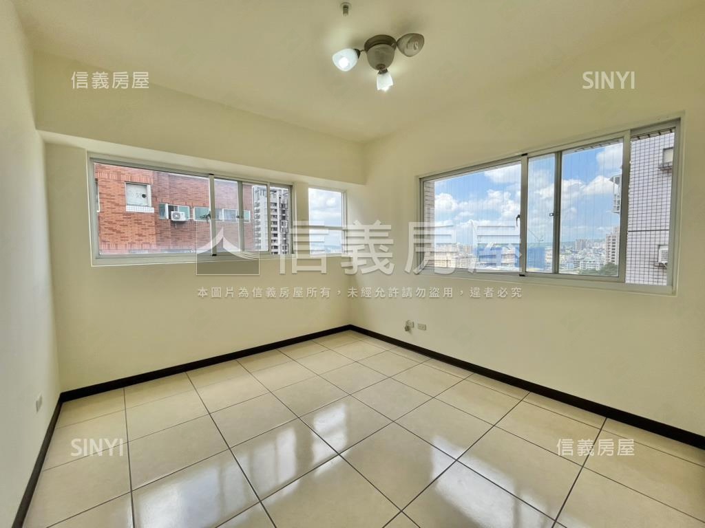 新接！～捷運震後宅正三房房屋室內格局與周邊環境