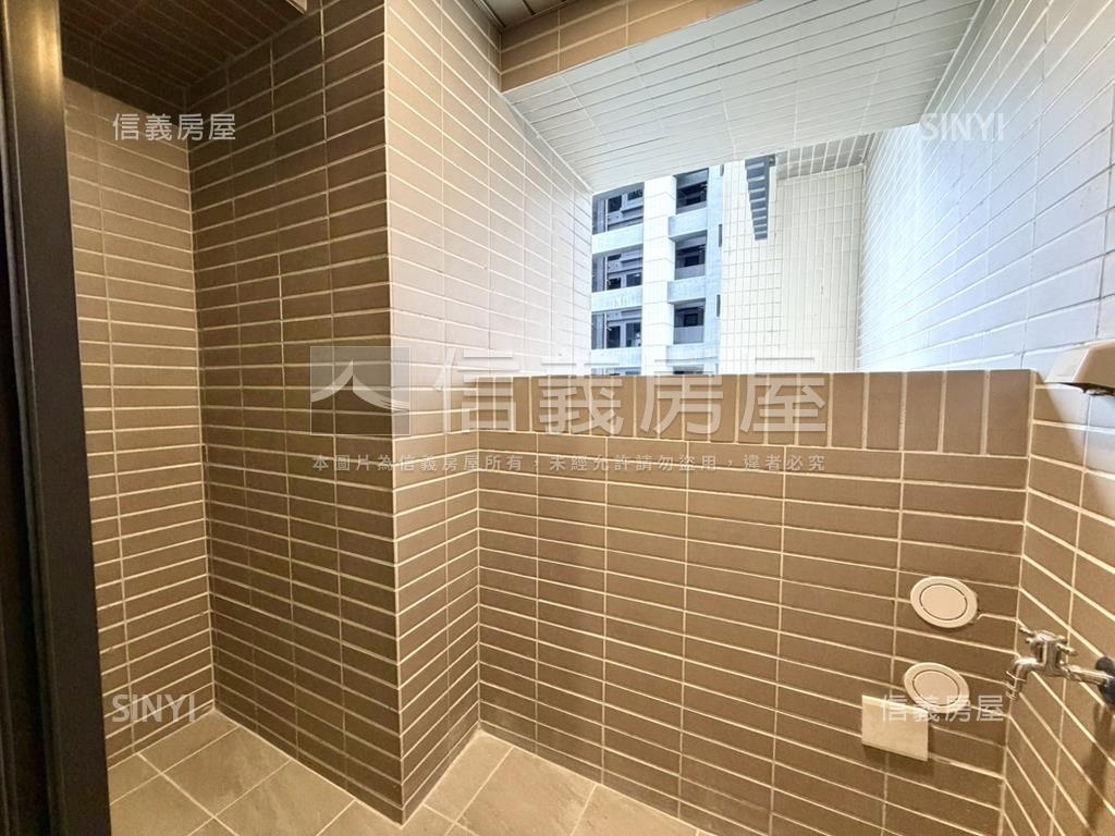 全新三房★坡平車★低總價房屋室內格局與周邊環境