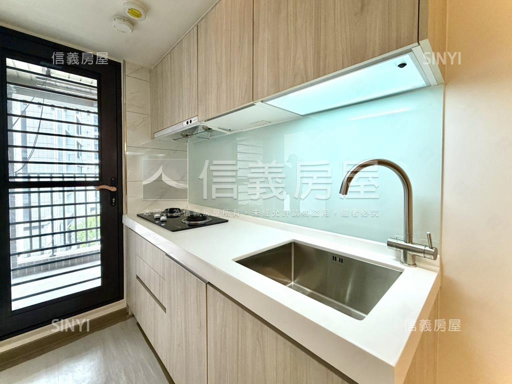 全新三房★坡平車★低總價房屋室內格局與周邊環境