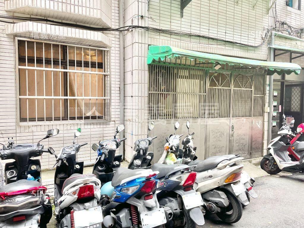 北醫一樓可店可辦大空間房屋室內格局與周邊環境