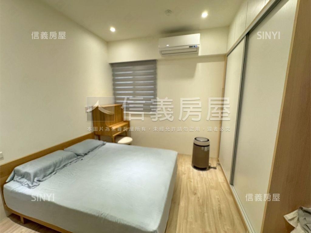 朗朗晴近南港２房２衛房屋室內格局與周邊環境