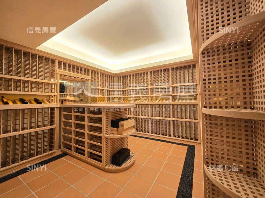 中悅城堡景觀美裝潢雙車位房屋室內格局與周邊環境
