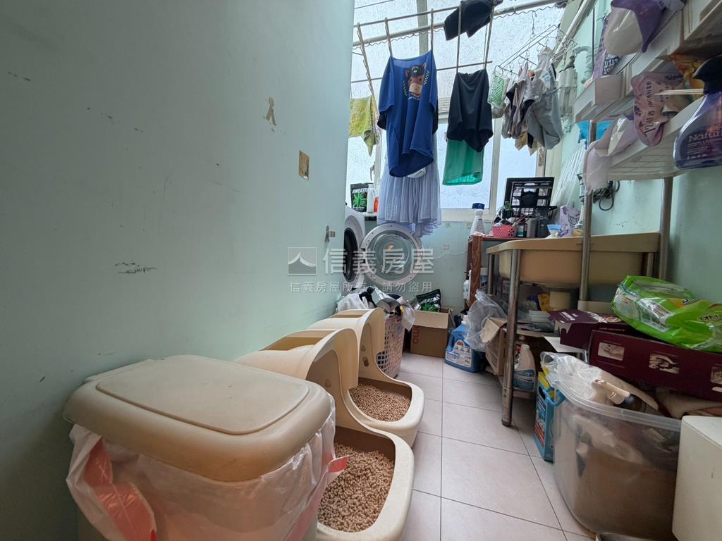 高樓美景兩房車位房屋室內格局與周邊環境