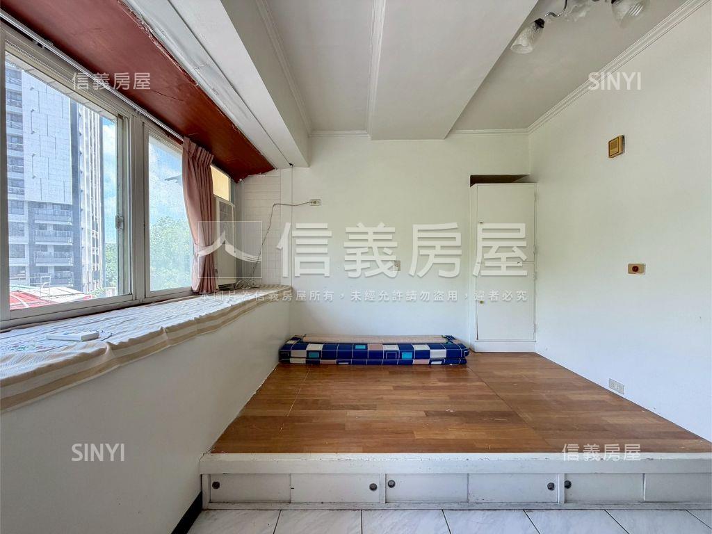 再興中小學綠景電梯小套房房屋室內格局與周邊環境