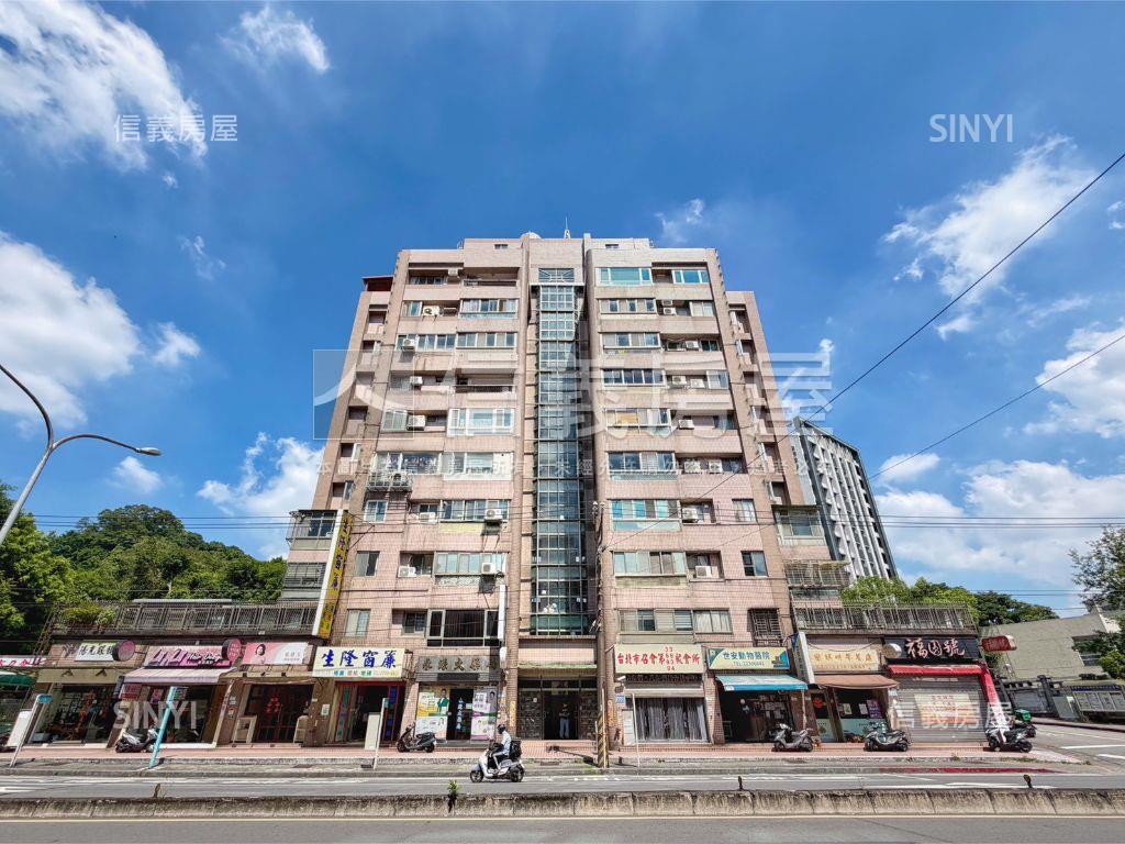 再興中小學綠景電梯小套房房屋室內格局與周邊環境
