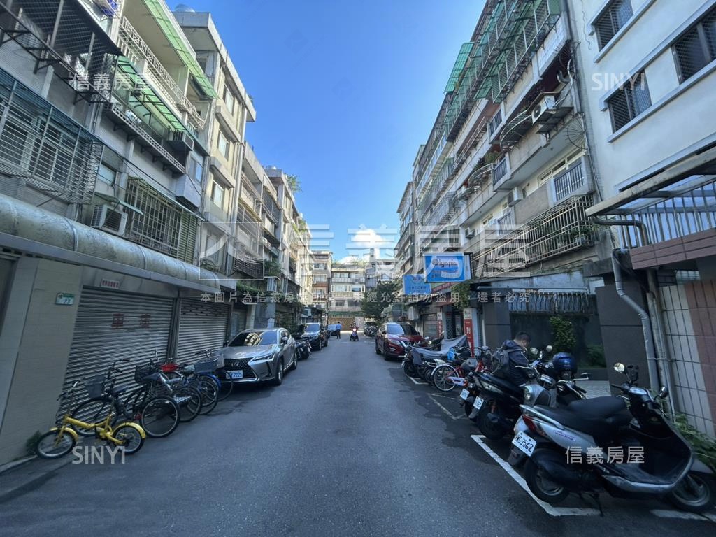 雙敦台視家園電梯四房房屋室內格局與周邊環境