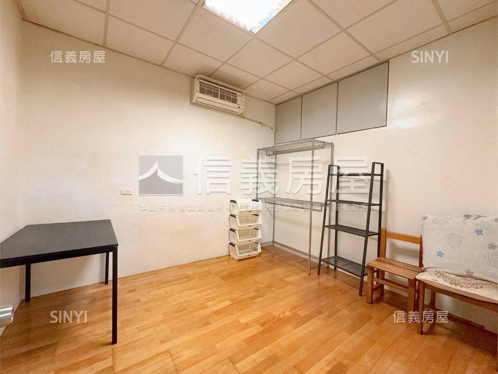竹北｜臨路｜角間透店房屋室內格局與周邊環境