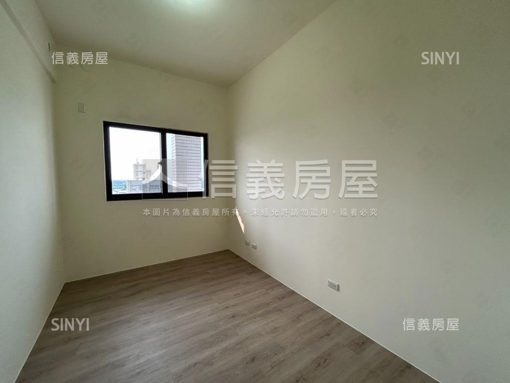 潮州車站便宜漂亮三房平車房屋室內格局與周邊環境