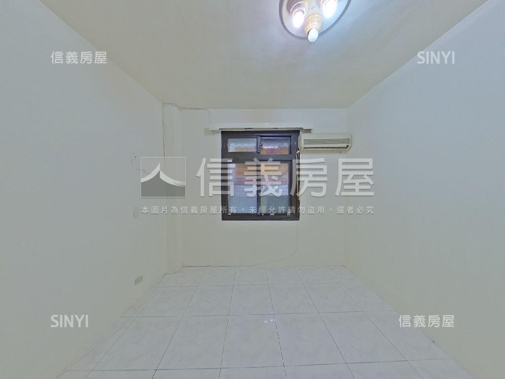 商業地公寓三房房屋室內格局與周邊環境
