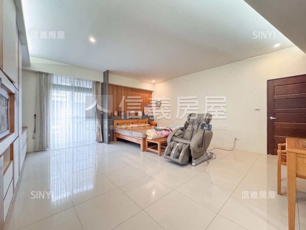 芎林社區型電梯大透天房屋室內格局與周邊環境