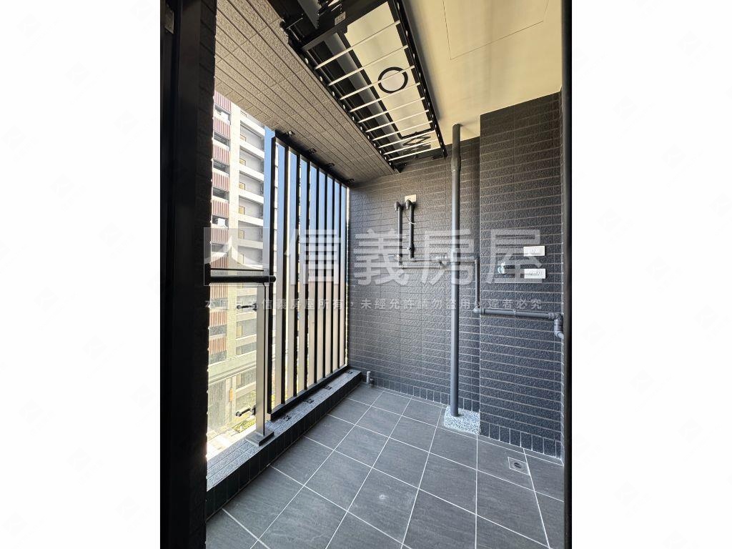 頤昌柏舍全新美３房房屋室內格局與周邊環境