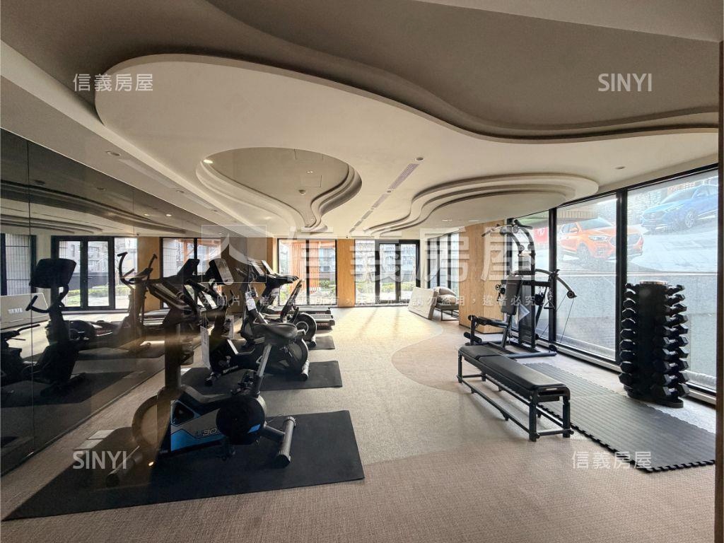 頤昌柏舍全新美３房房屋室內格局與周邊環境