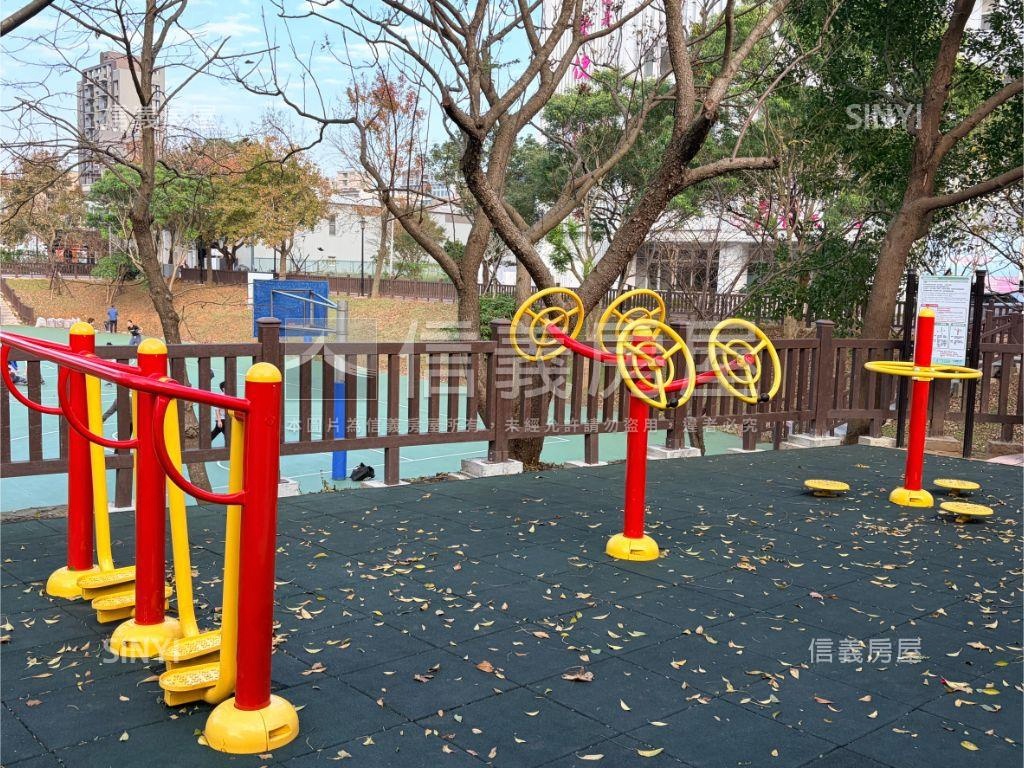 頤昌柏舍全新美３房房屋室內格局與周邊環境