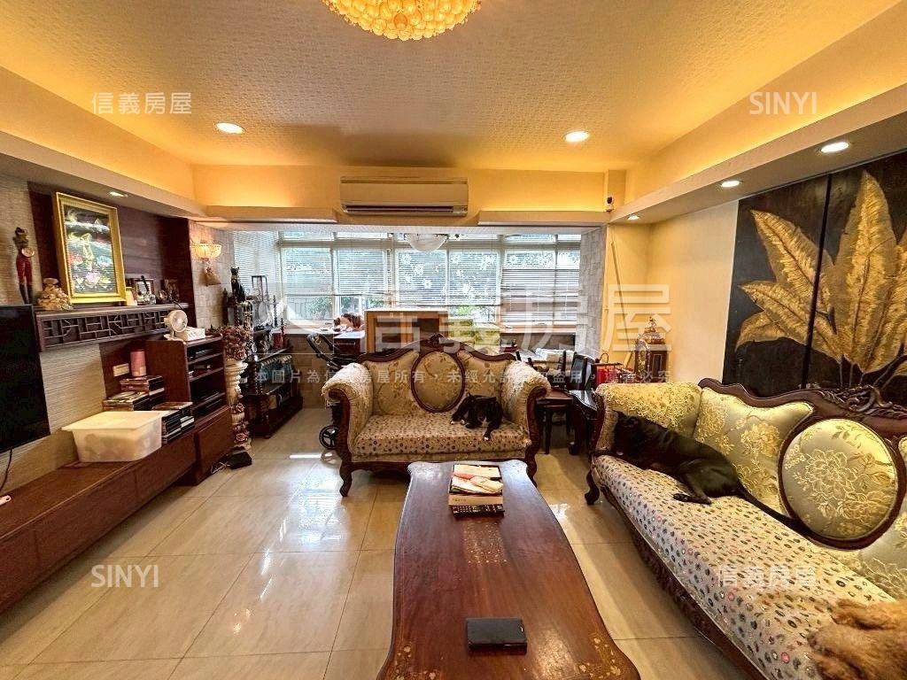 近信義安和正面公園大戶房屋室內格局與周邊環境