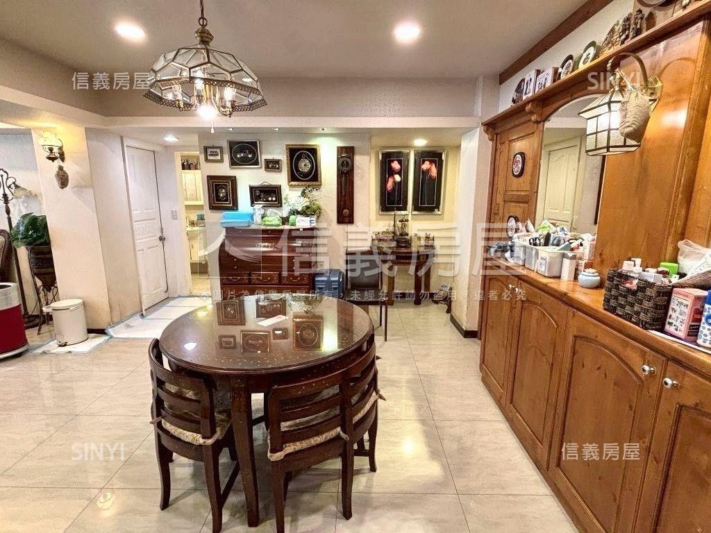 近信義安和正面公園大戶房屋室內格局與周邊環境