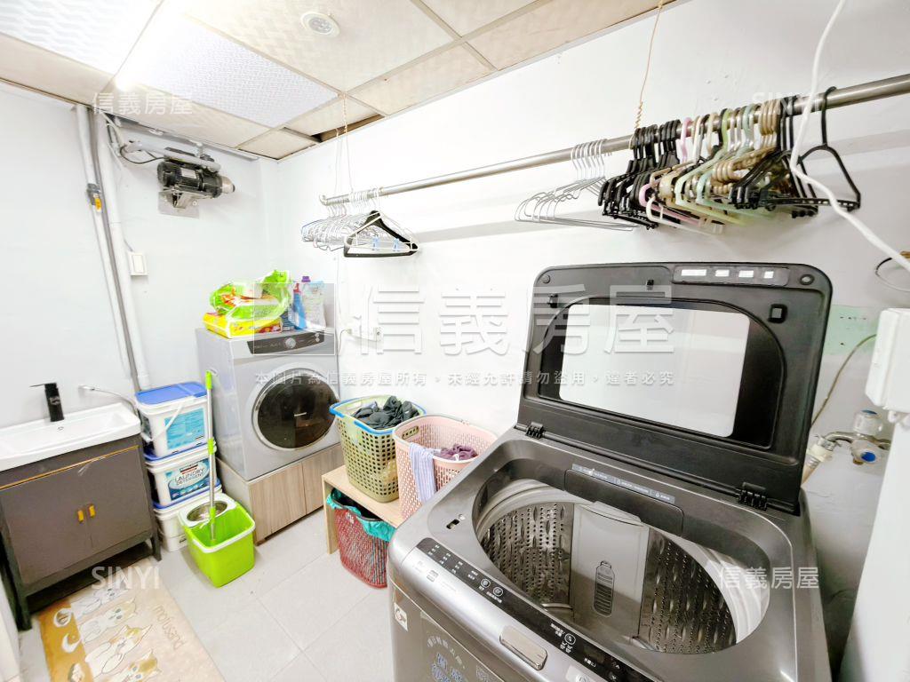 板橋近捷運方便停車一樓房屋室內格局與周邊環境