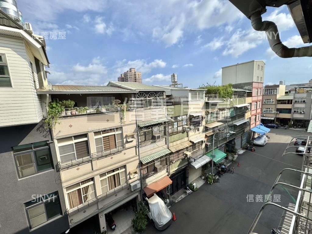 五甲近未來黃線機能佳美透房屋室內格局與周邊環境