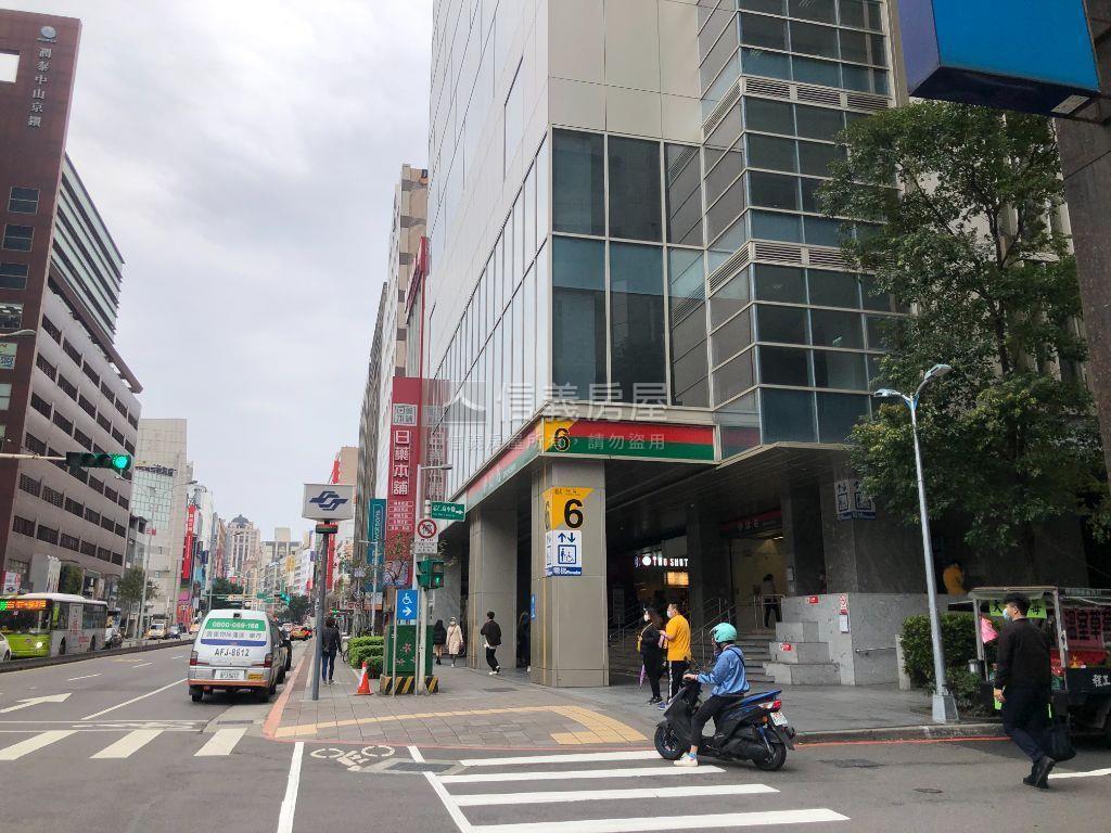 中山捷運黃金辦公房屋室內格局與周邊環境