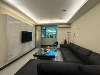 正陽光街面山景靓公寓頂加