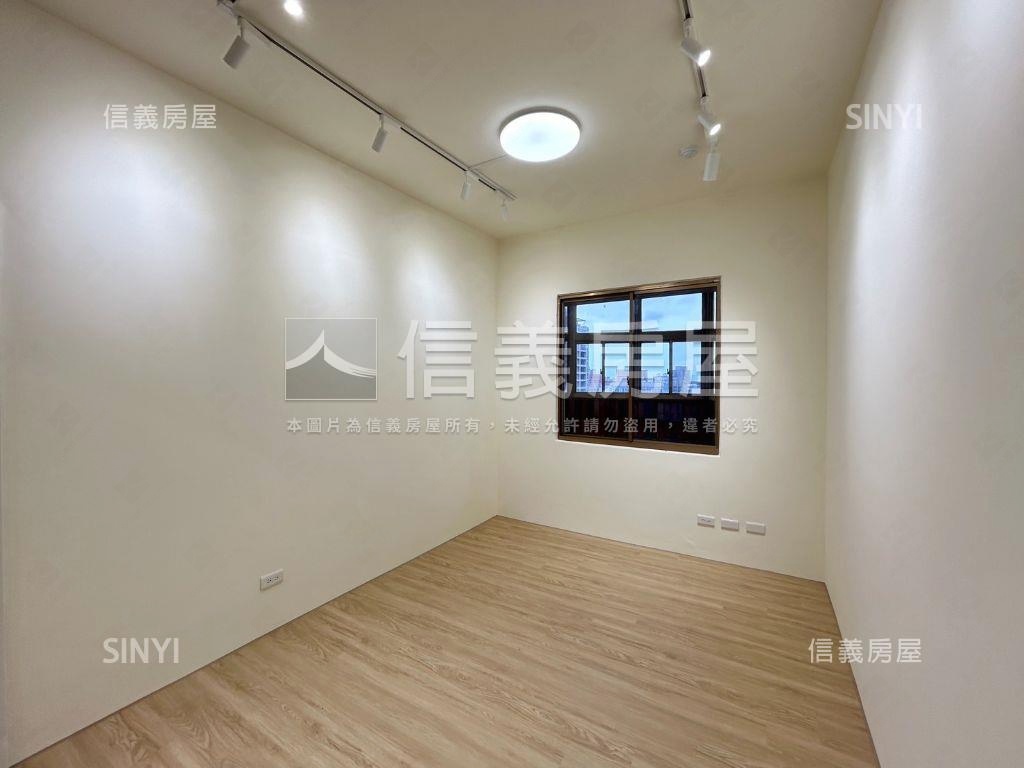 三民龍騰新裝潢美大樓四房房屋室內格局與周邊環境