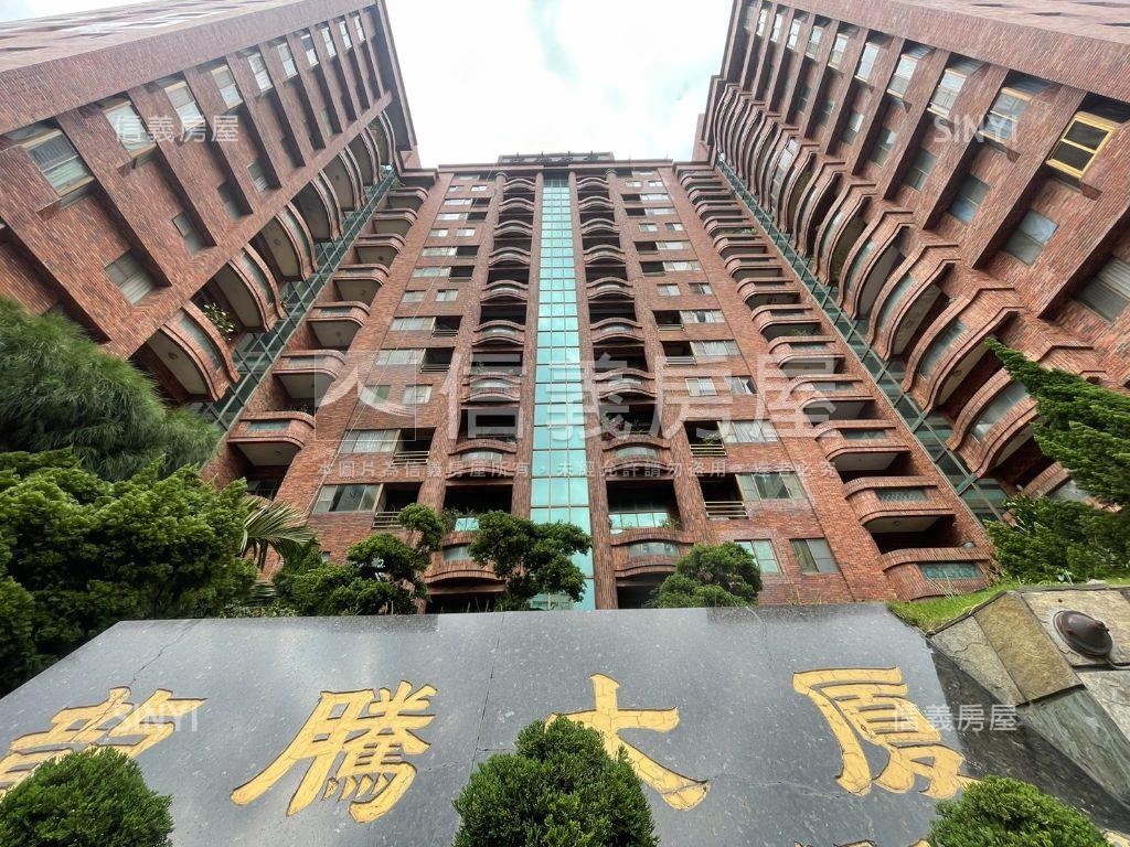 三民龍騰新裝潢美大樓四房房屋室內格局與周邊環境