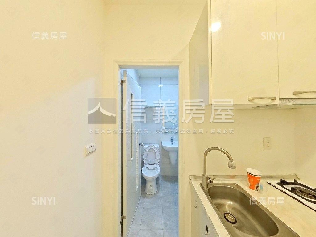 邊間裝潢小資兩房房屋室內格局與周邊環境
