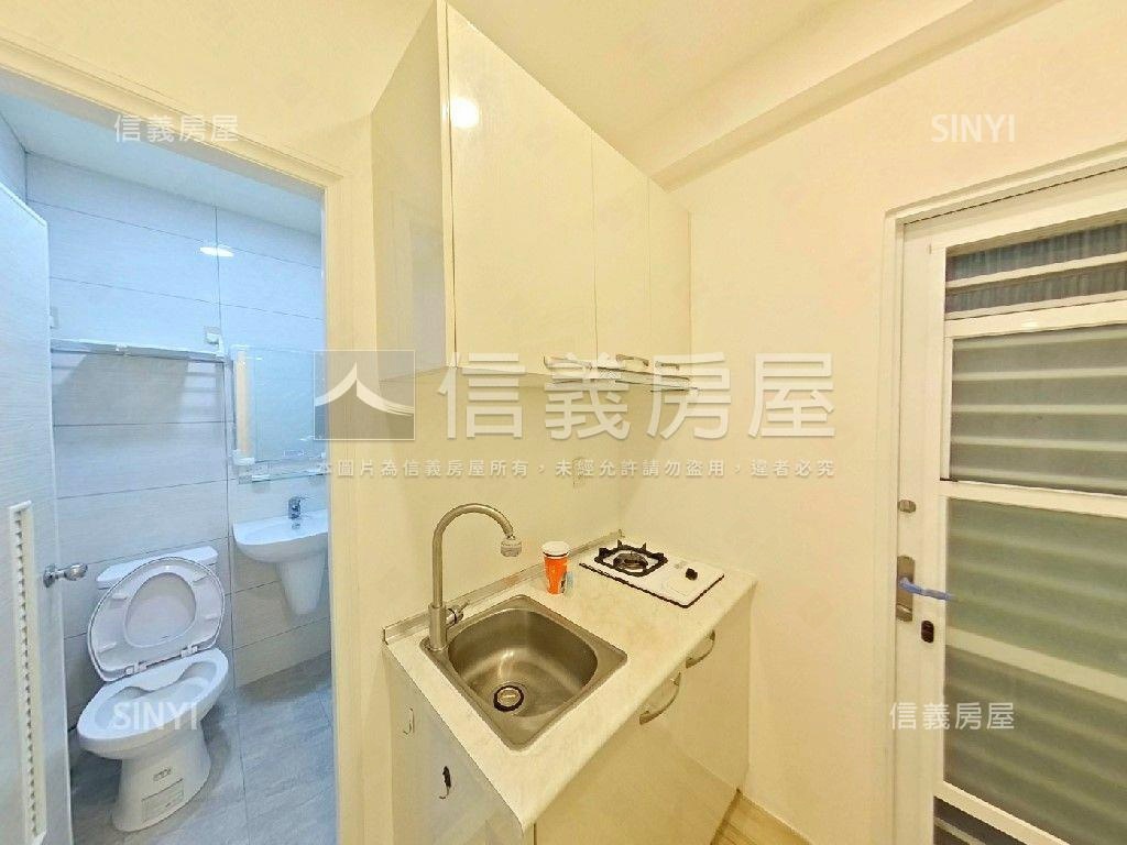 邊間裝潢小資兩房房屋室內格局與周邊環境