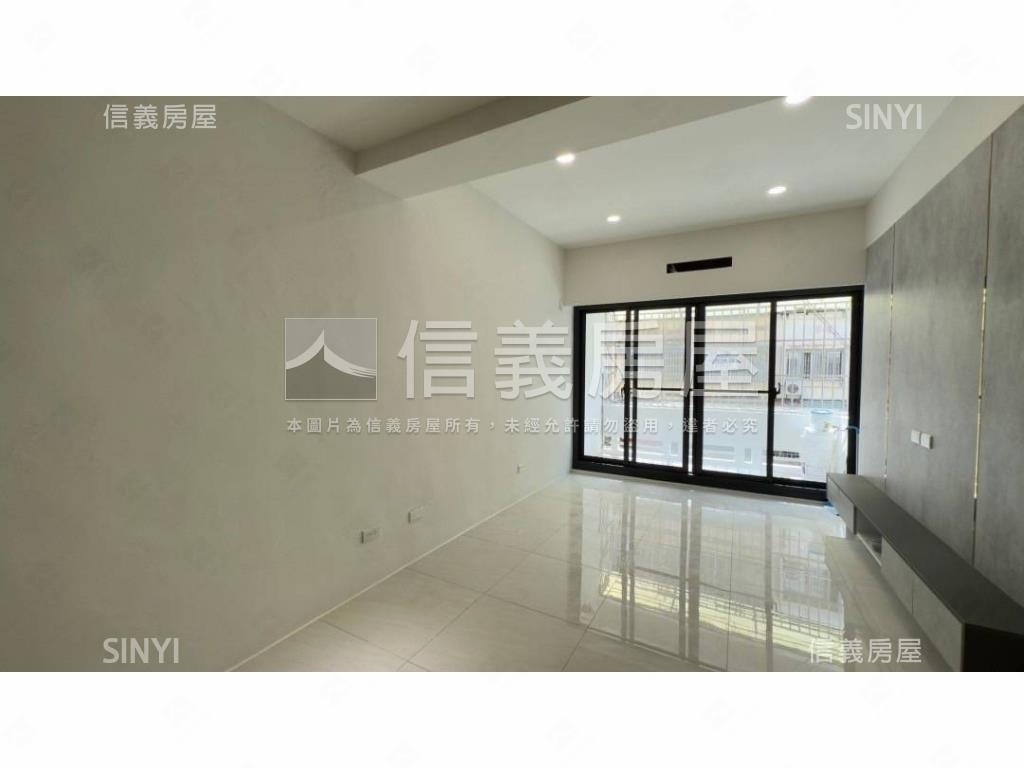 興大２樓公寓時尚三房房屋室內格局與周邊環境