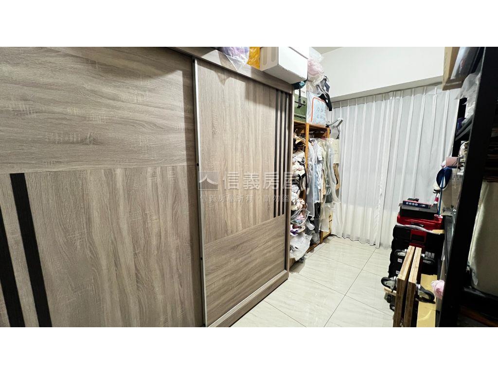 藍田景觀大兩房車位房屋室內格局與周邊環境