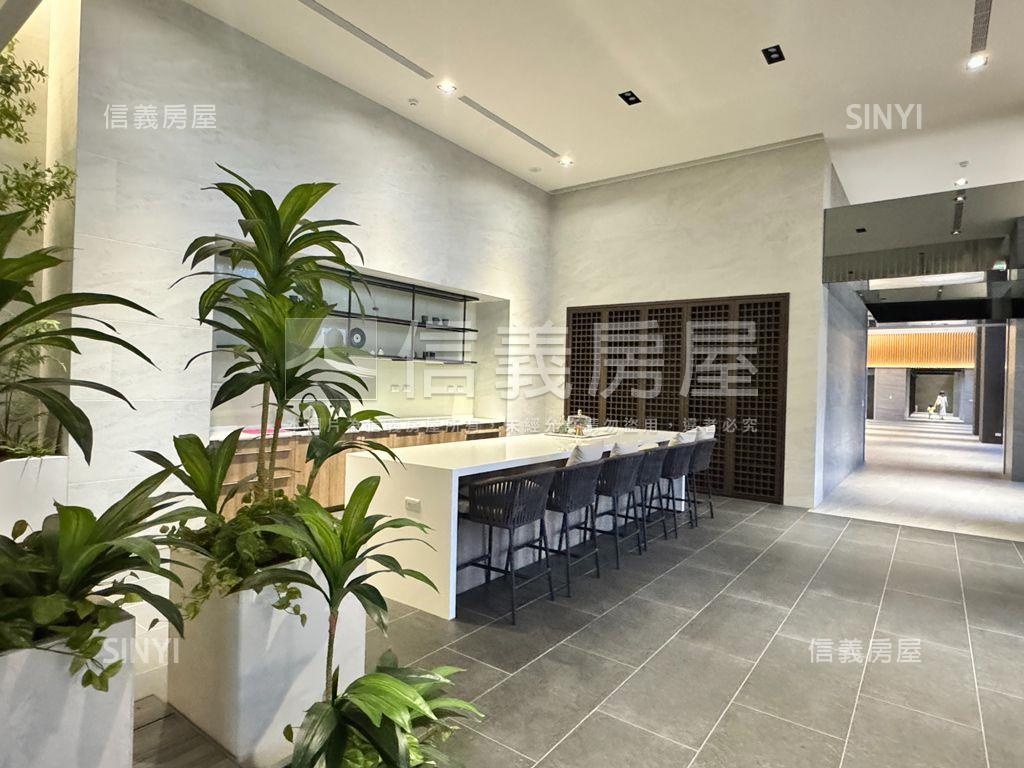 華友聯ＣＡＳＡ兩房平車房屋室內格局與周邊環境