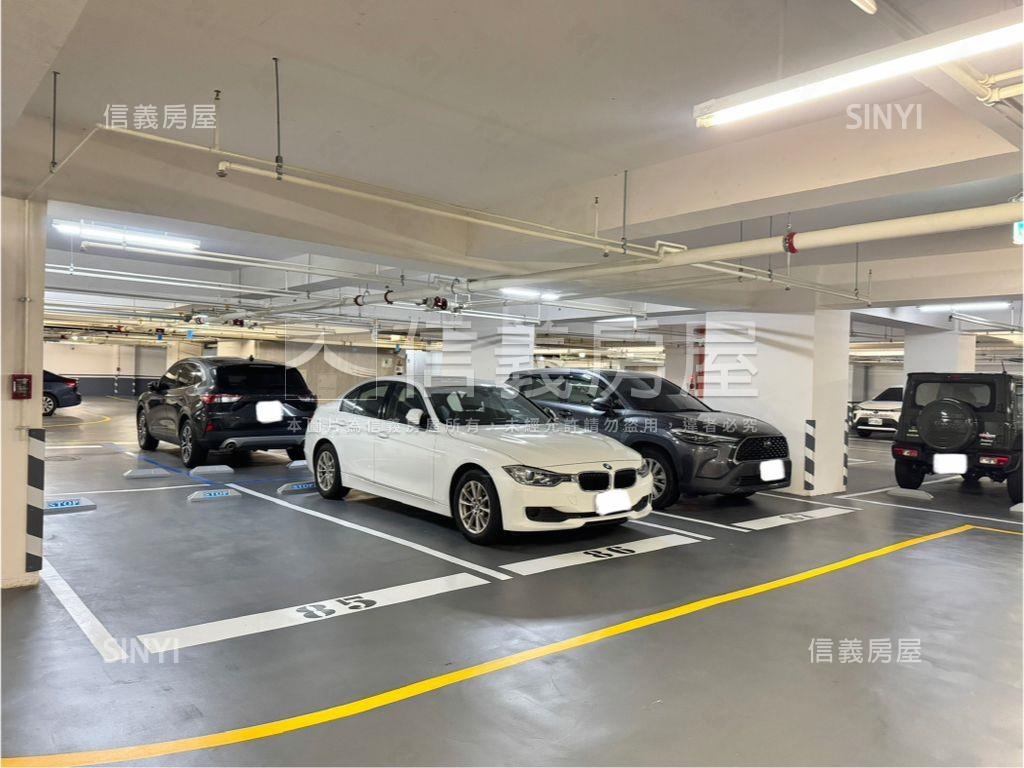 華友聯ＣＡＳＡ兩房平車房屋室內格局與周邊環境