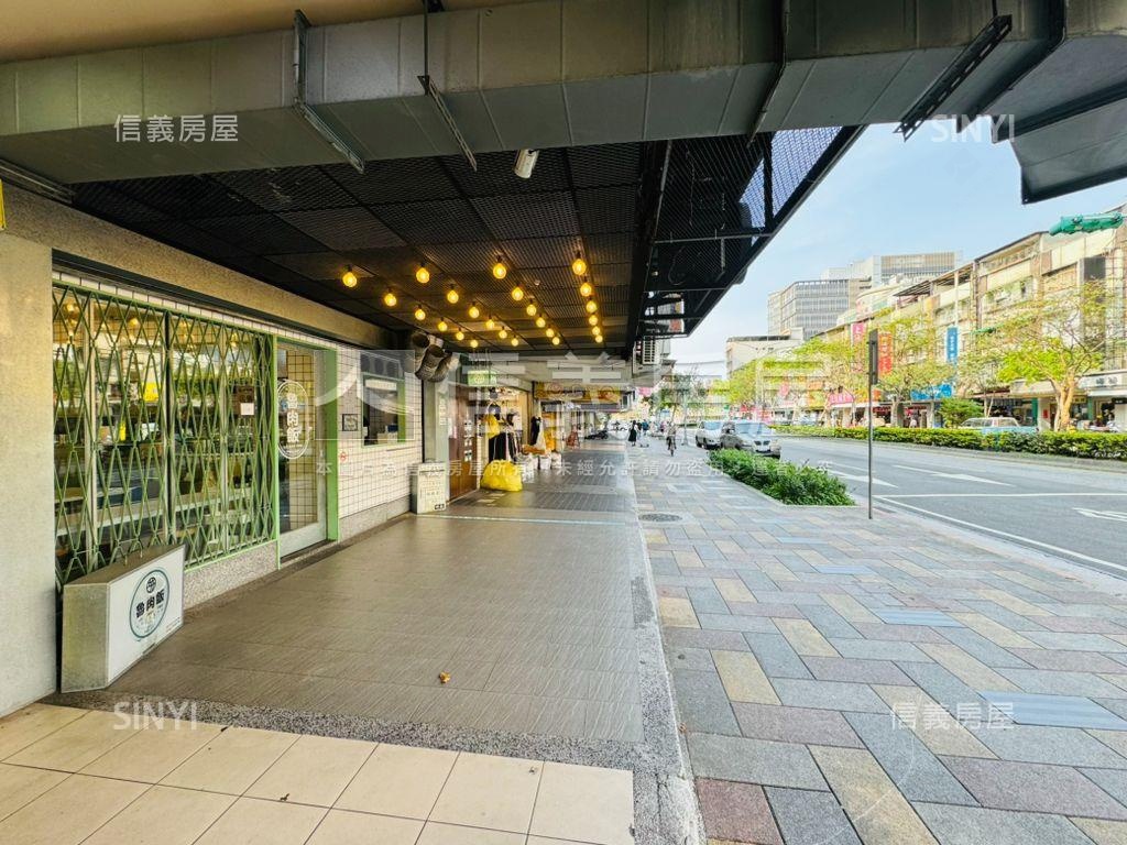 商二正路邊店面房屋室內格局與周邊環境