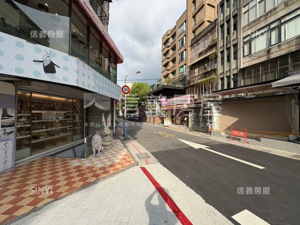 信義路永康東門大車位房屋室內格局與周邊環境