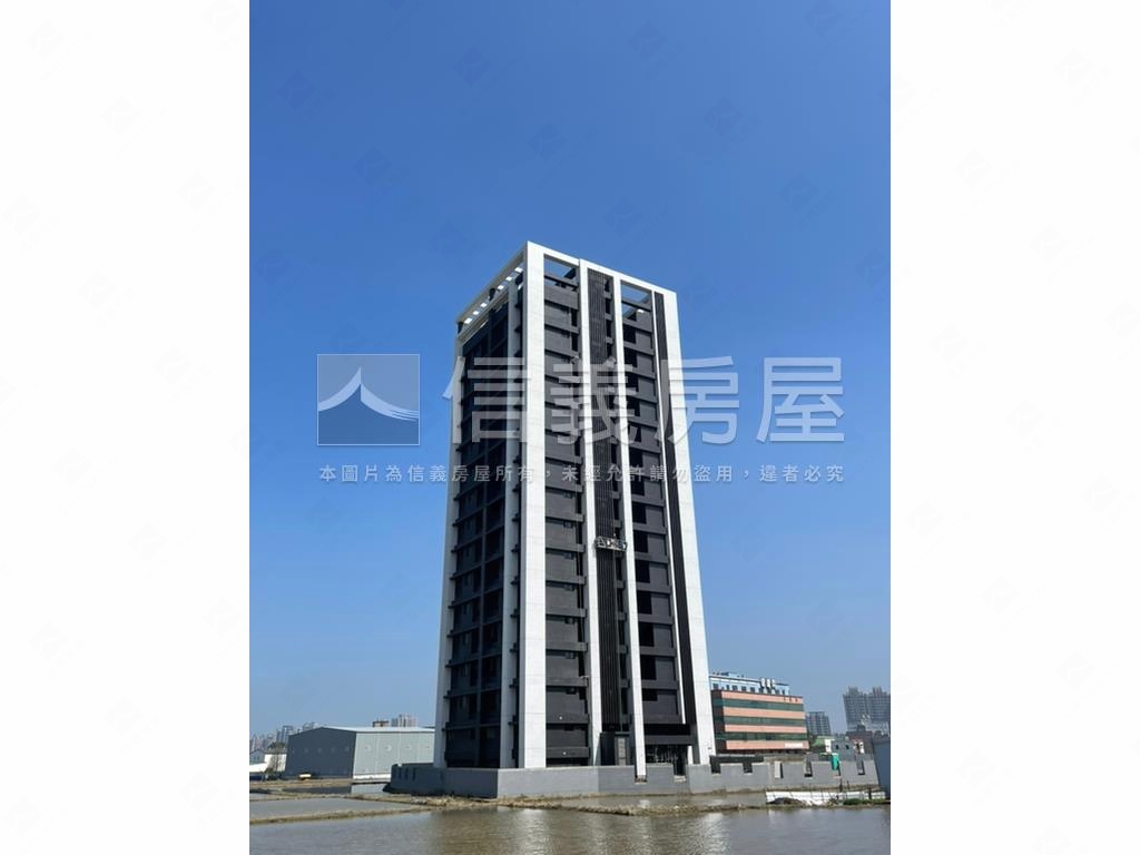 德鄉敦苑峰層雙車位景觀戶房屋室內格局與周邊環境